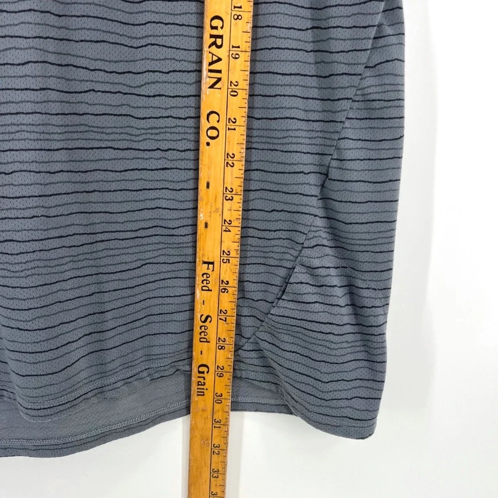 Nike Running Shirt Mens XXL Grey Black Stripe Dri-Fit Short Sleeve Athletic Top